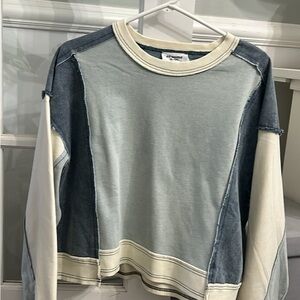 Eesome Blue and Cream Sweatshirt